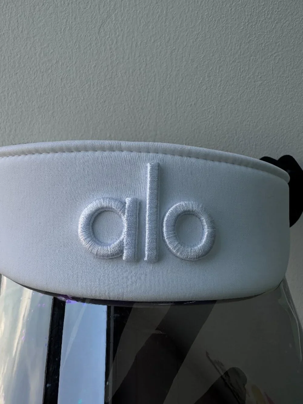 NWT Alo Yoga Airlift Solar Visor White Tennis Golf Sun Hat 🏌️‍♀️Athleisure Look